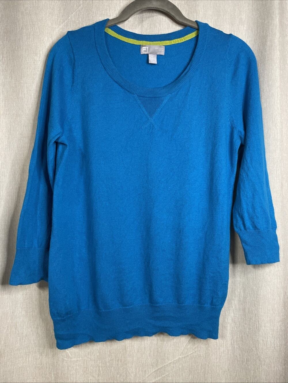 JC Penney Women’s 3/4 Sleeve Cashmere Blend Sweater - Bright Blue - Size Medium